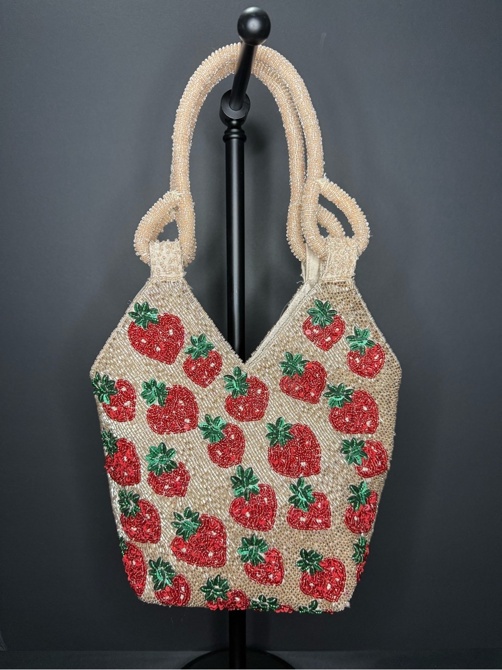 New Viral Beaded Purse Bag Made in India Summer Resort Novelty Strawberry